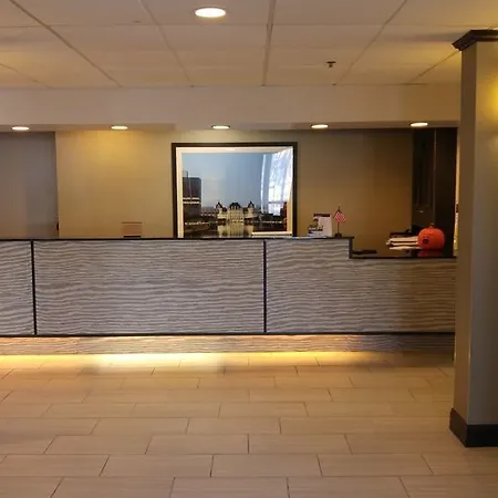 Best Western Sovereign Hotel - Albany-3