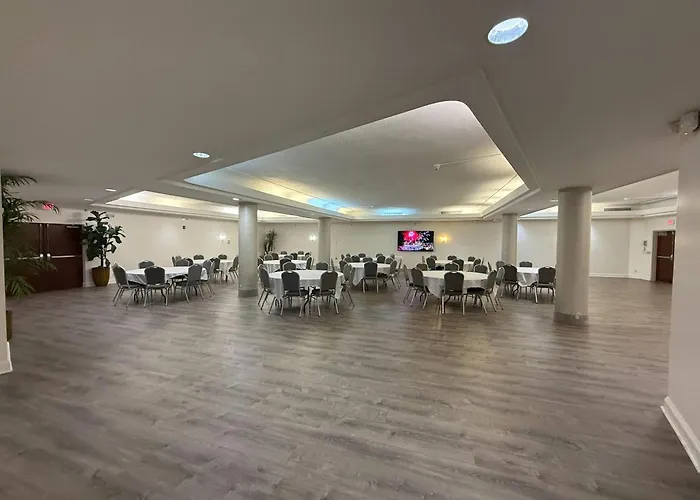 Beach hotel: Country Inn & Suites By Radisson, Downtown Albany New York